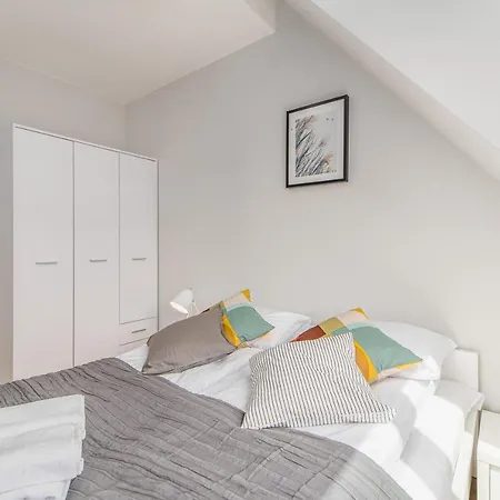 Rent Like Home - Apartament Kolo Brzegu V Apartman